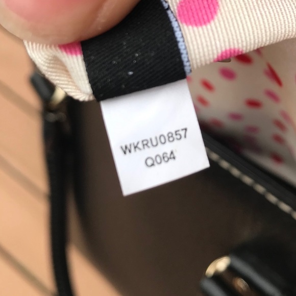 Kate Spade Wellesley Quinn Black Leather Tote - Picture 10 of 11